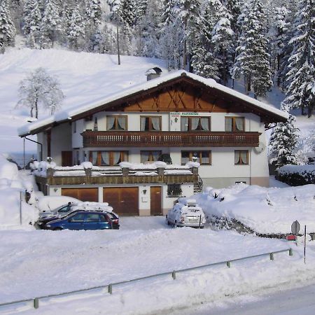 Pension Seeberger Wald am Arlberg Buitenkant foto