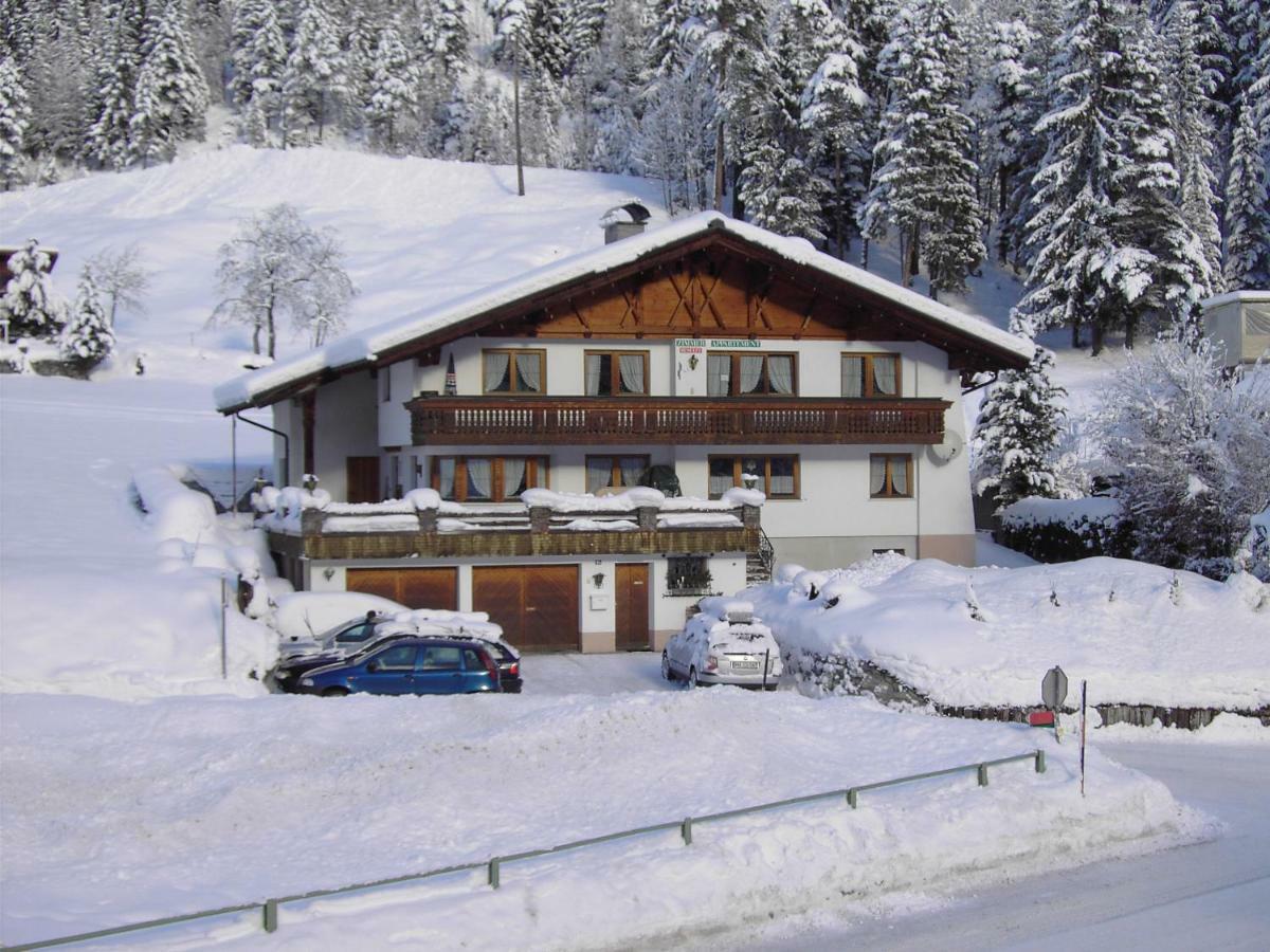 Pension Seeberger Wald am Arlberg Buitenkant foto