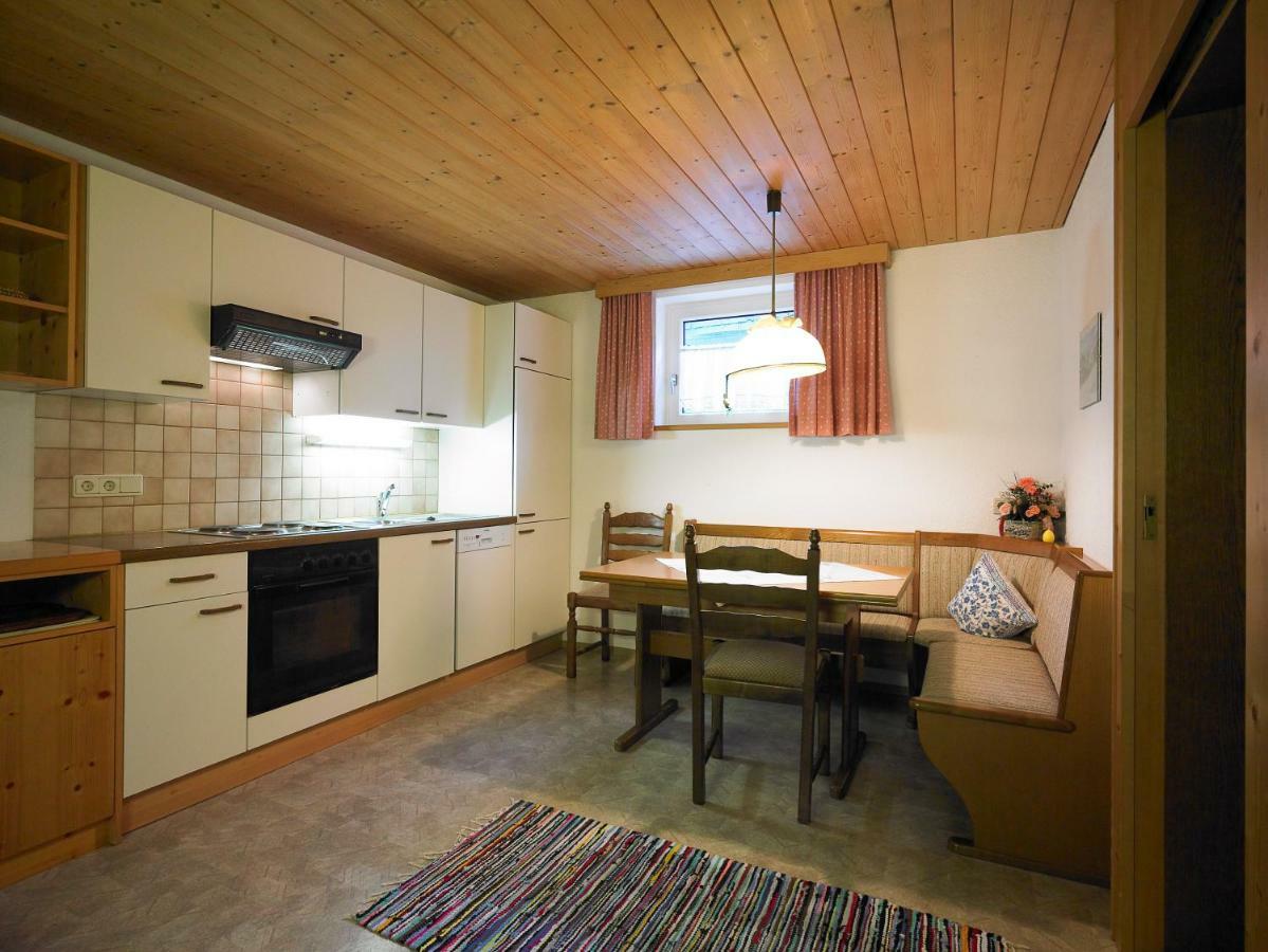 Pension Seeberger Wald am Arlberg Buitenkant foto